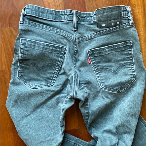 Levi’s 511 Gray Wash Jeans, 32 x 30 - Picture 5 of 7